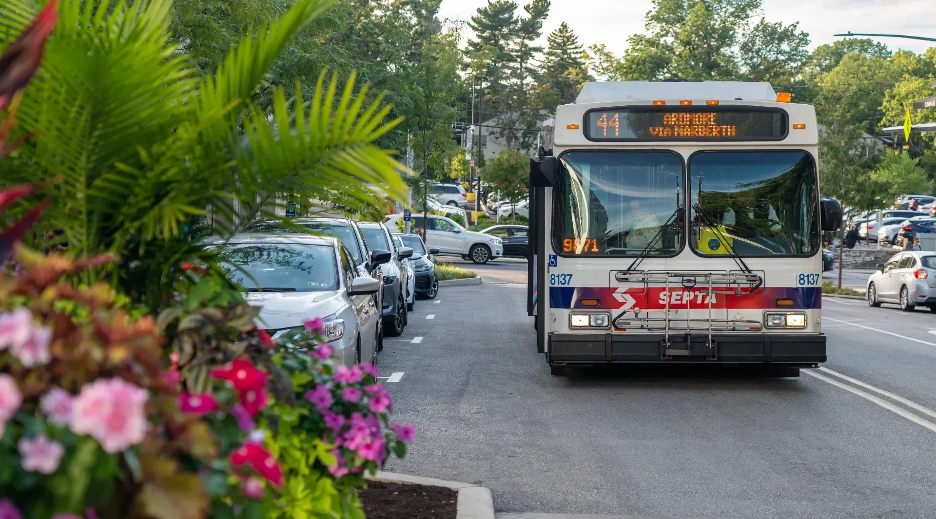 Coulter Place near SEPTA transit in Ardmore - Ardmore, PA